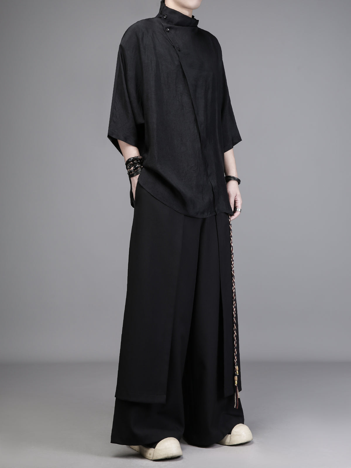 Asymmetric Stand-Collar Half-Sleeve Tee