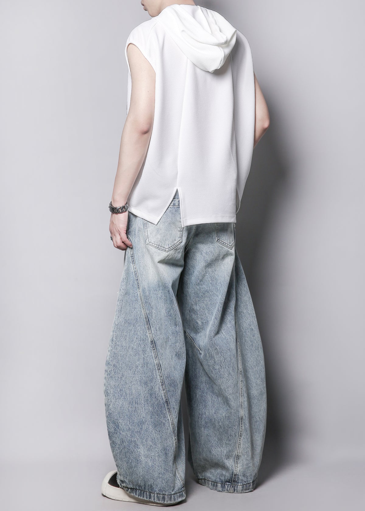 Hooded Sleeveless Tank Vest
