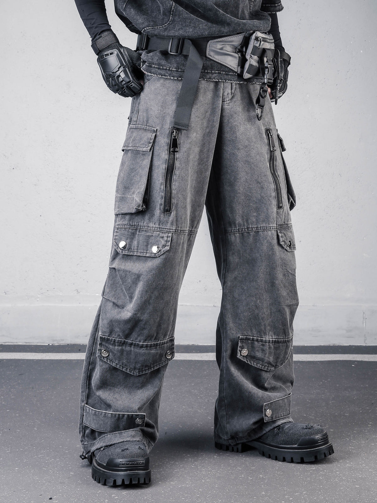 The Vintage Wash 3D Cargo Denim
