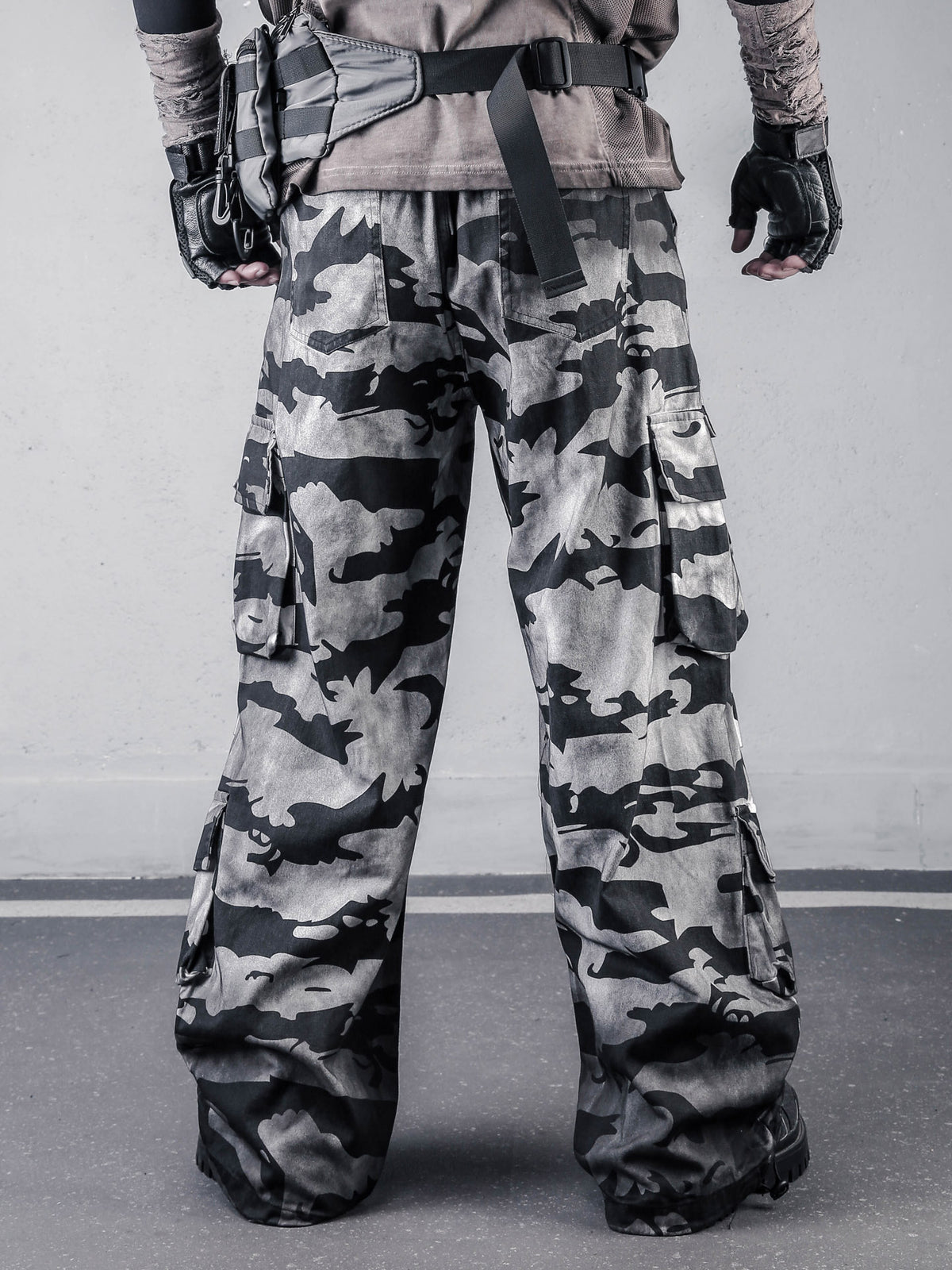 The Artisan Splatter Distressed Camo Pant