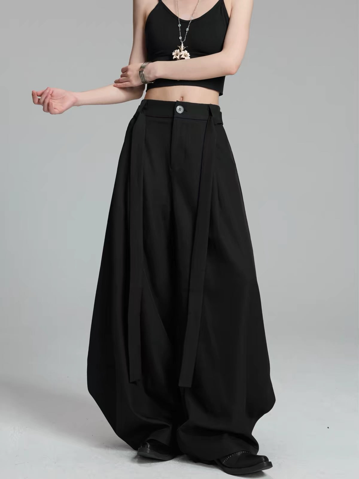 Tapered Scimitar Wide-Leg Trousers