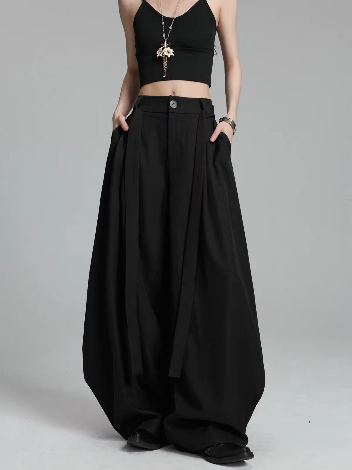 Tapered Scimitar Wide-Leg Trousers